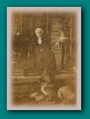 Mary (Marsh) Rouze (bet 1880-1900), wife of William K. Rouze Mother of Maluda (Rouze) Sarver